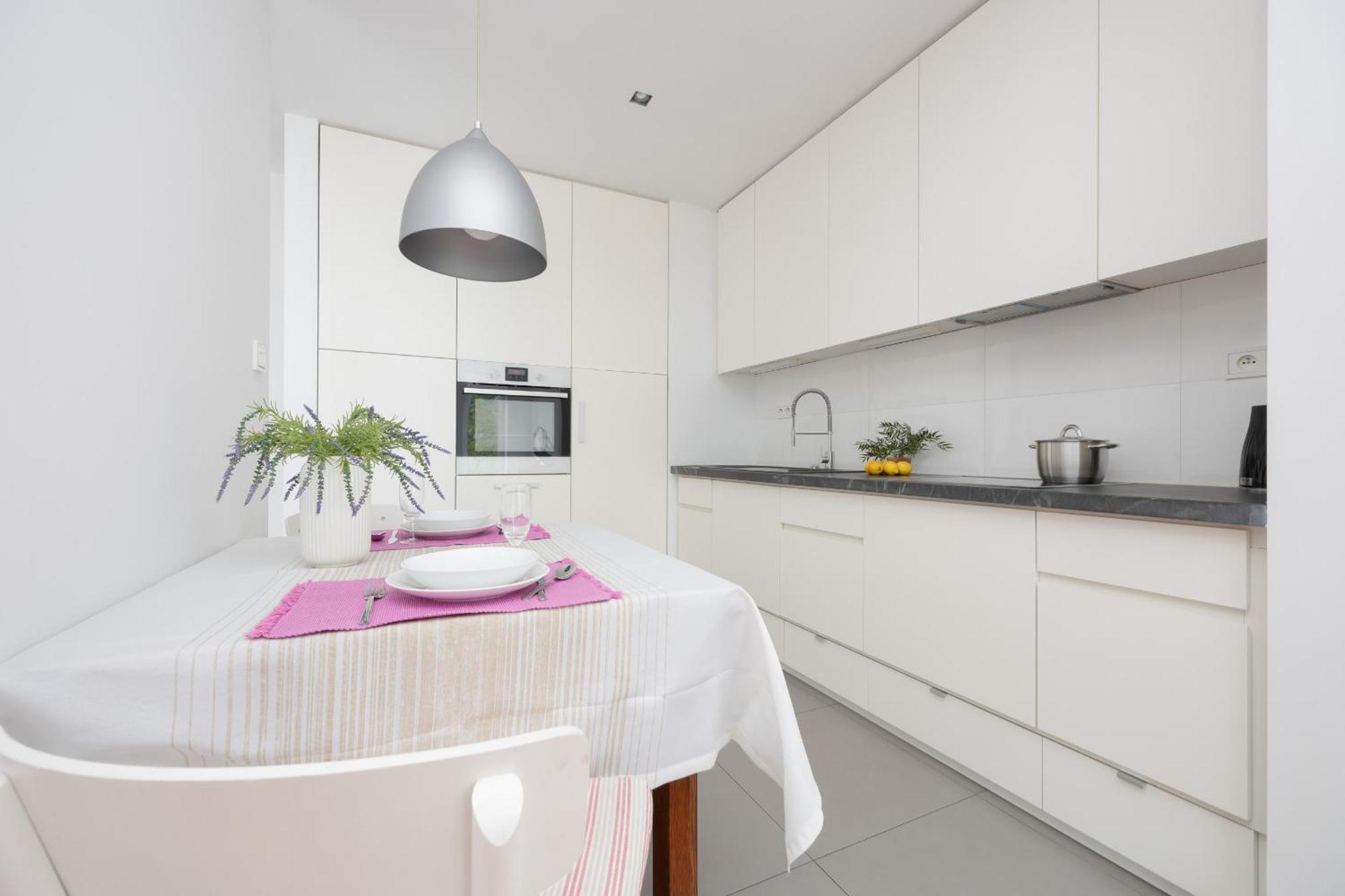 Charming With Parking By Renters * Warsaw